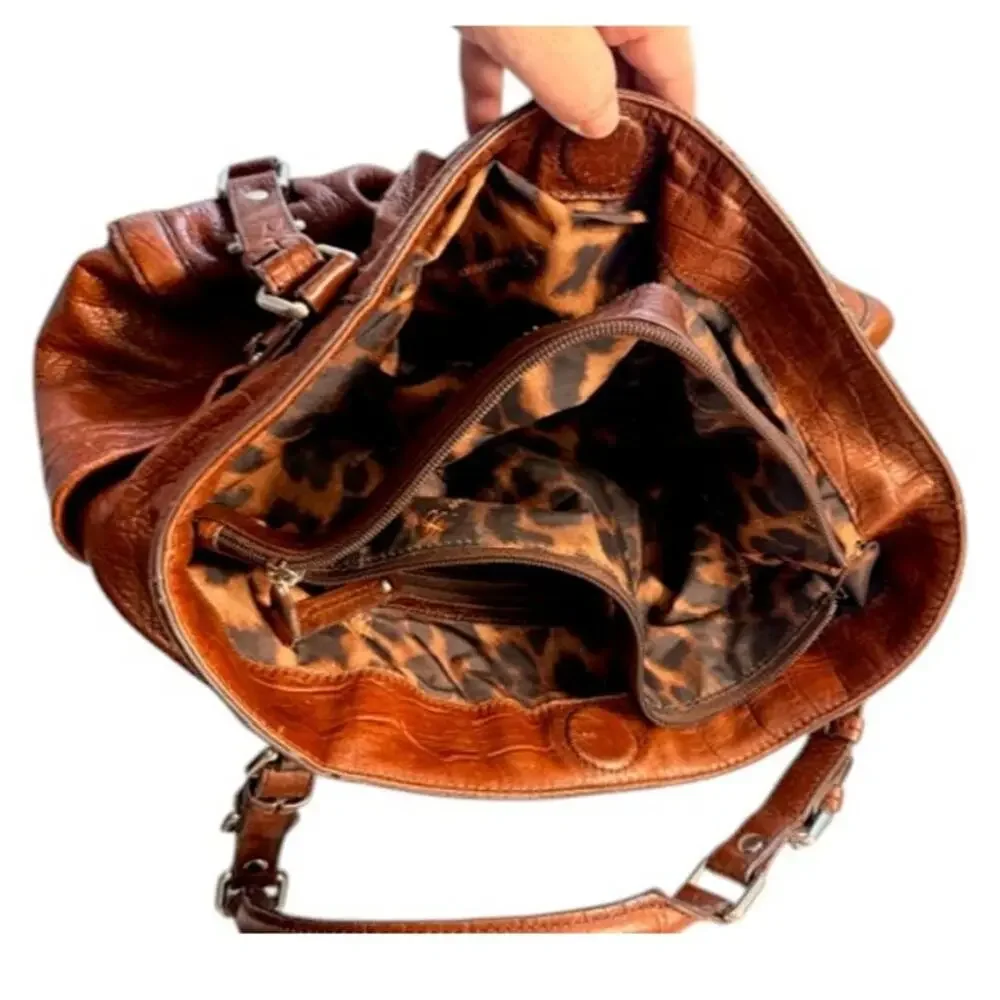 B Makowsky Brown Leather Satchel Croc Embossed Shoulder Bag Large Designer Tote